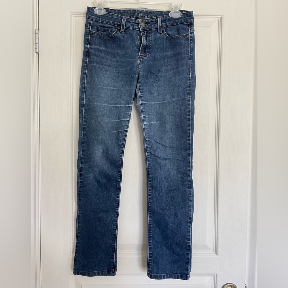 ⭐️ Calvin Klein Jeans - Straight Leg